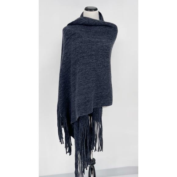Anthropologie Scarf Womens One Size Large Gray Cozy Soft Fringe 90" x 28" - Picture 7 of 9